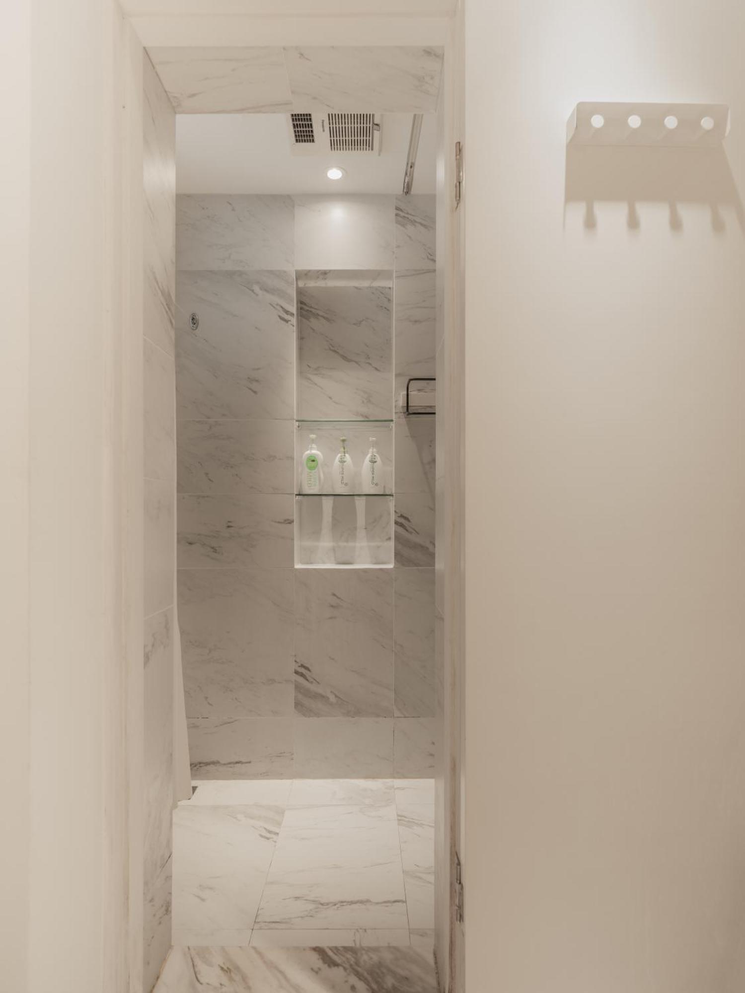 Hills & Gefii Fifty Shades Of Grey Apartment Shanghai